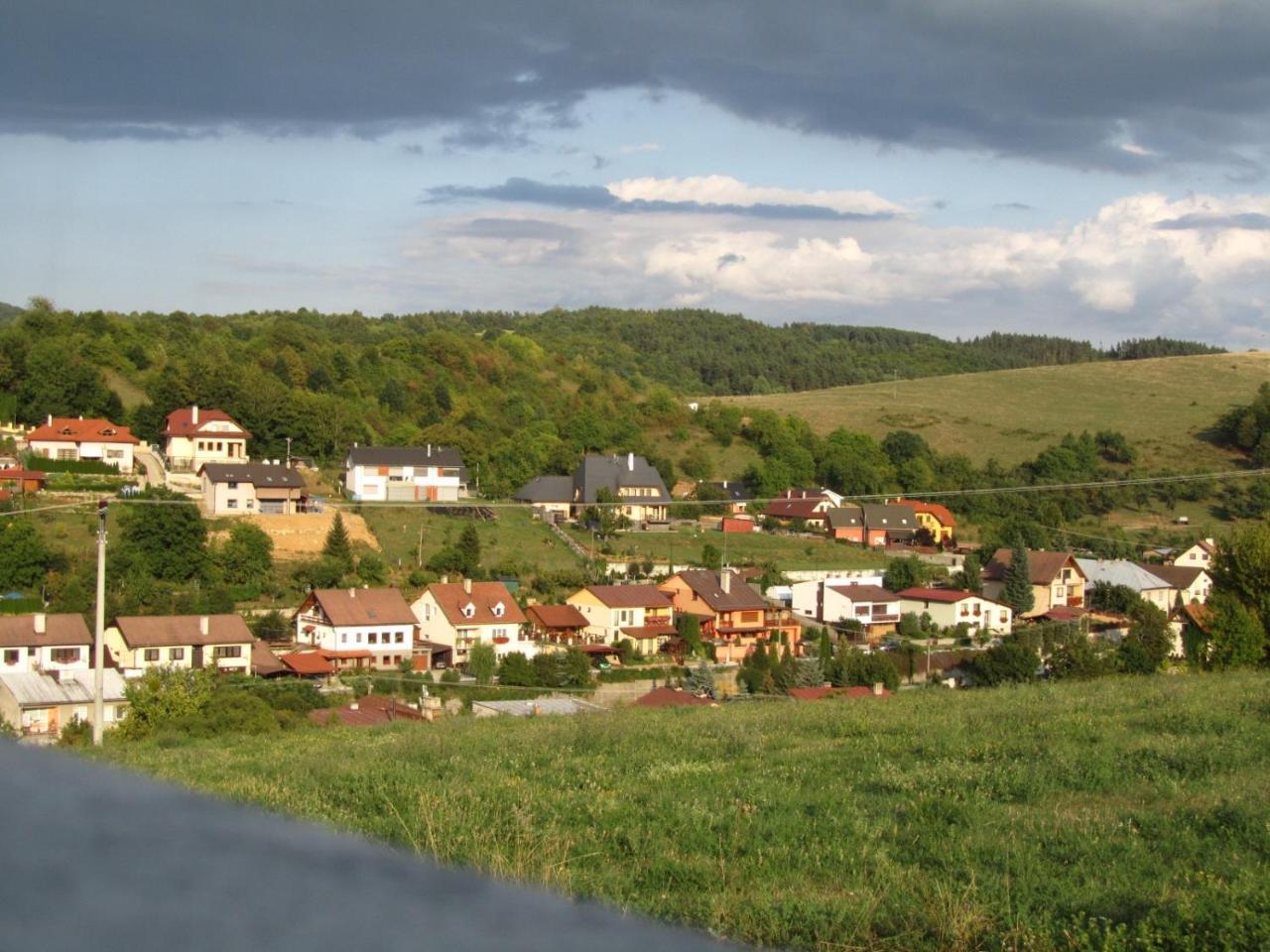 Casa Spas Banská Bystrica Esterno foto